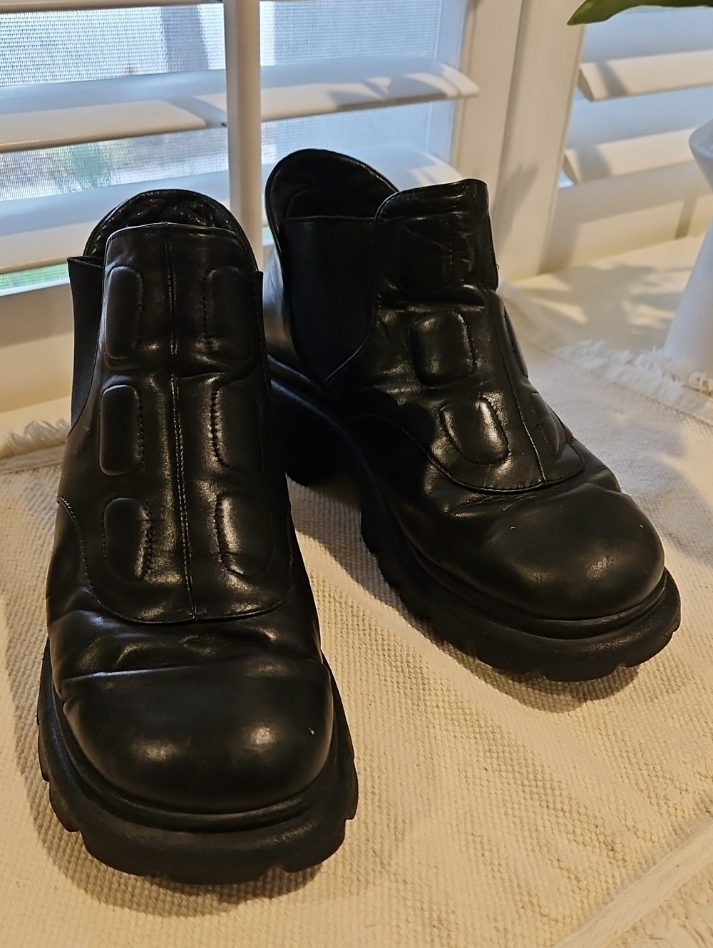 Vintage Black Leather Moto Boots 0069
